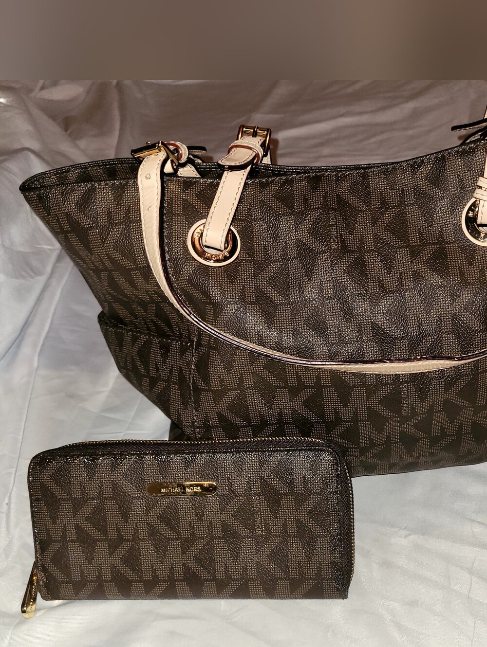 Michael Kors Purse And Wallet